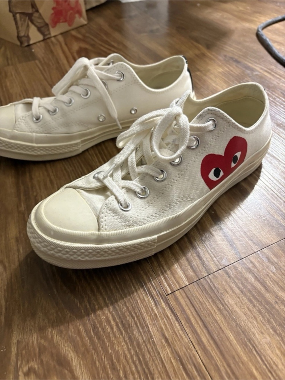 Comme des garcons white low top sneakers Men size 7